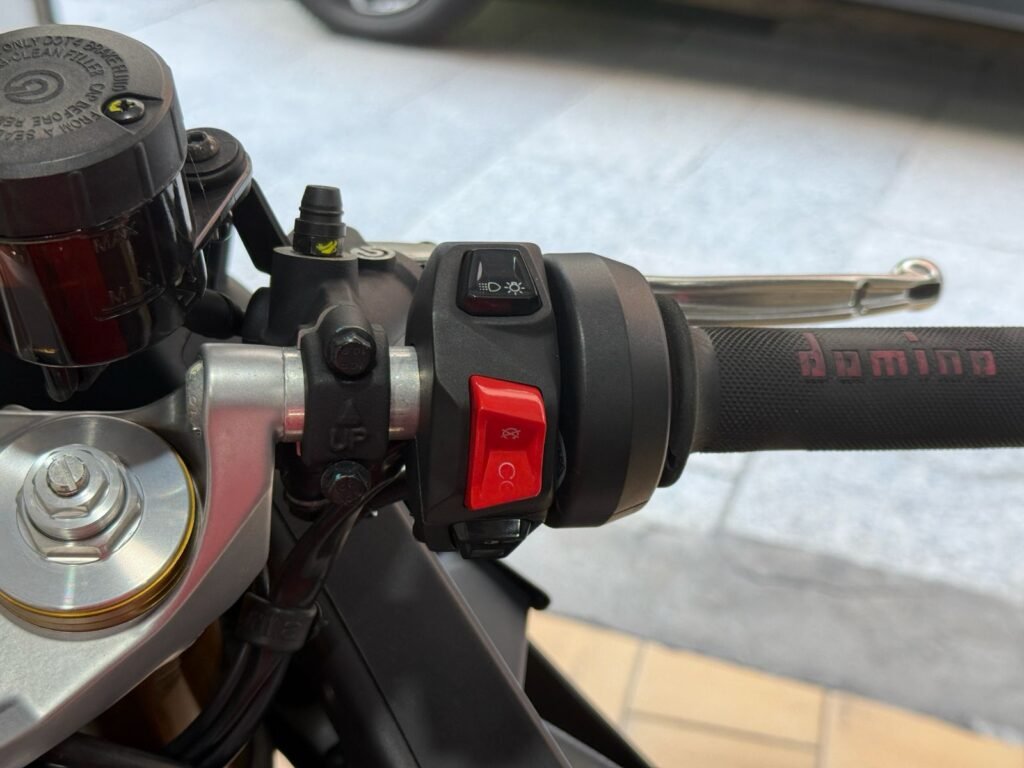 APRILIA RS 660